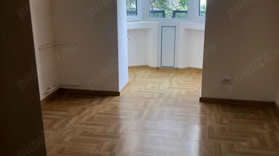 De Inchiriat Garsoniera pentru birouri 44 mp, renovata, etaj 1 - Poză 4