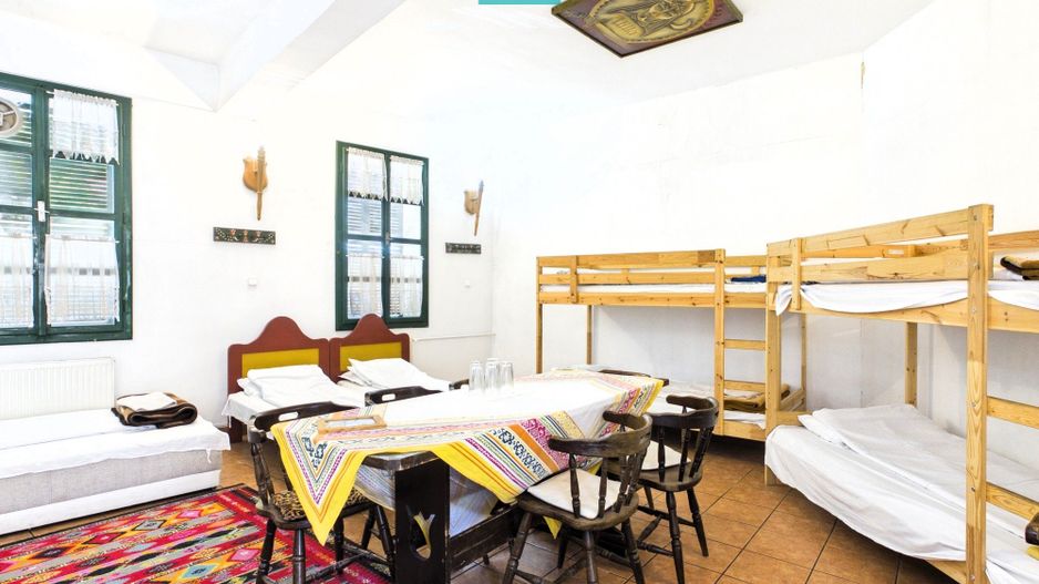 Pensiune 18 Camere cu Restaurant - Cetatea Oradea - Poză 8