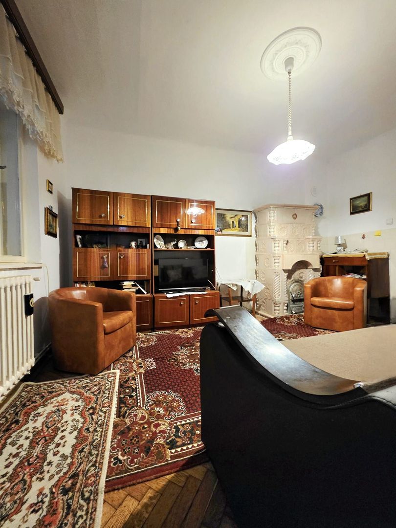 DE VANZARE CASA 5CAMERE ZONA CENTRALA TALMACIU - Poză 17
