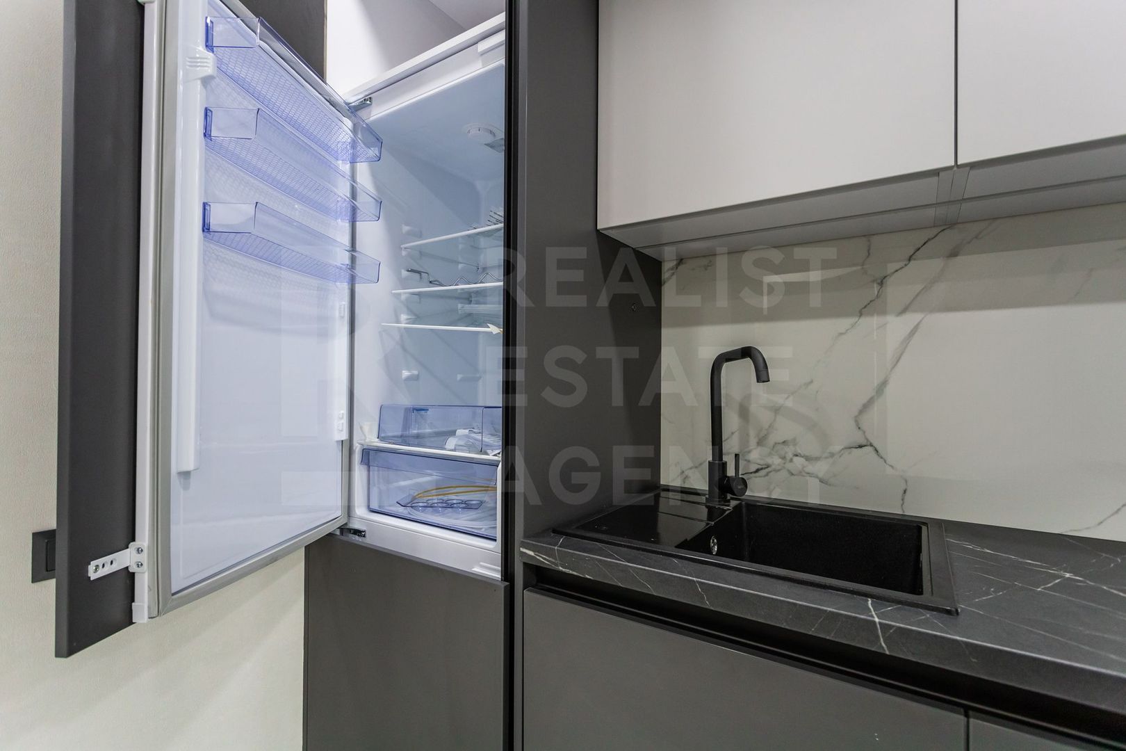 Vânzare, apartament, 2 camere, strada Nicolae Milescu Spătaru, Ciocana - Poză 10