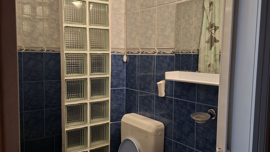 Garsoniera decomandata, pet friendly, centrala proprie, metrou 5 min, mobilata - Poză 7