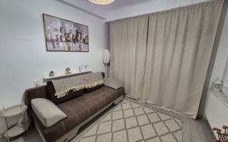 Garsonieră ultracentrală, decomandată, centrală proprie – Piața Sfinții Voievozi - Poză 1