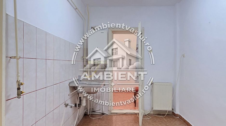 Apartament cu 2 camere, etaj 1, VASLUI - zona DONICI; - Poză 5