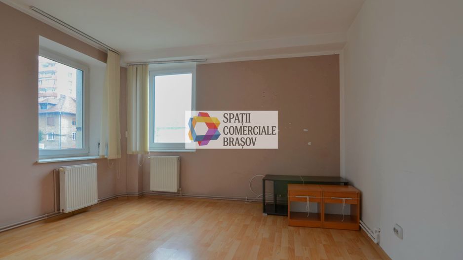 Apartament cu trei camere, zona Centrul Civic - AFI 87 mp - Poză 10