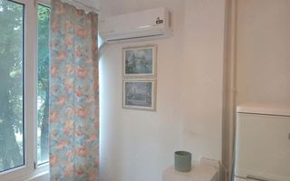 1 camera etaj 2  Circumvalatiunii  renovat - Poză 6
