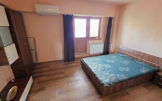 Garsoniera centrala langa Patria -mobilata -utilata -lift - Poză 1