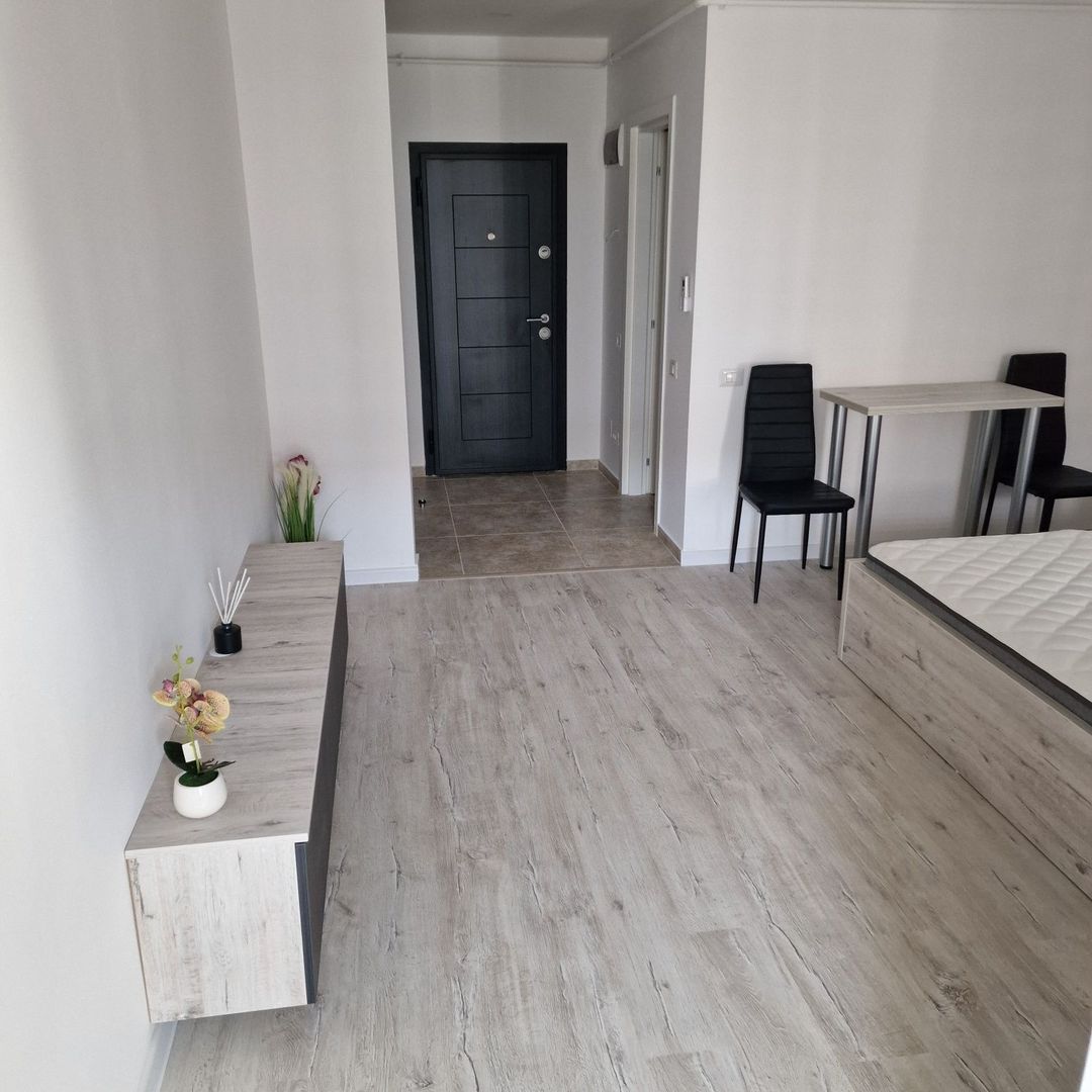 Garsonieră decomandata, centrala proprie si balcon-Militari Residence - Poză 3