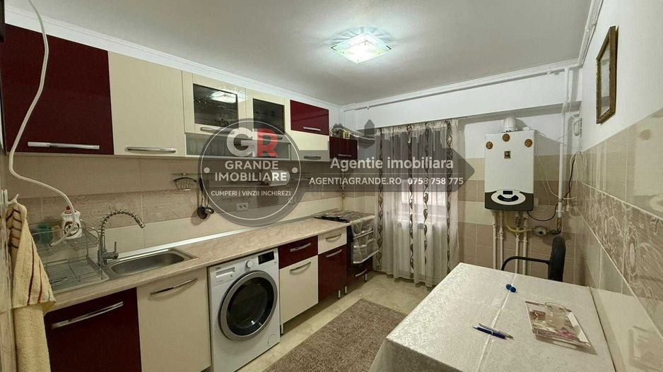 Str Babadag apartament 2 camere renovat, centrala gaz - Poză 6