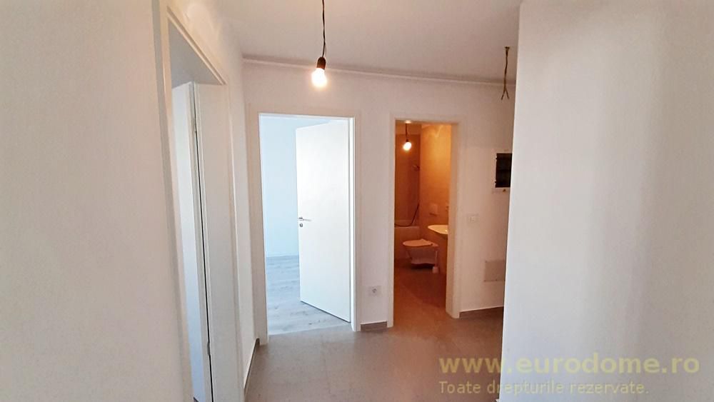 Cartier Coresi, apartament nou, nemobilat 400 euro - Poză 7