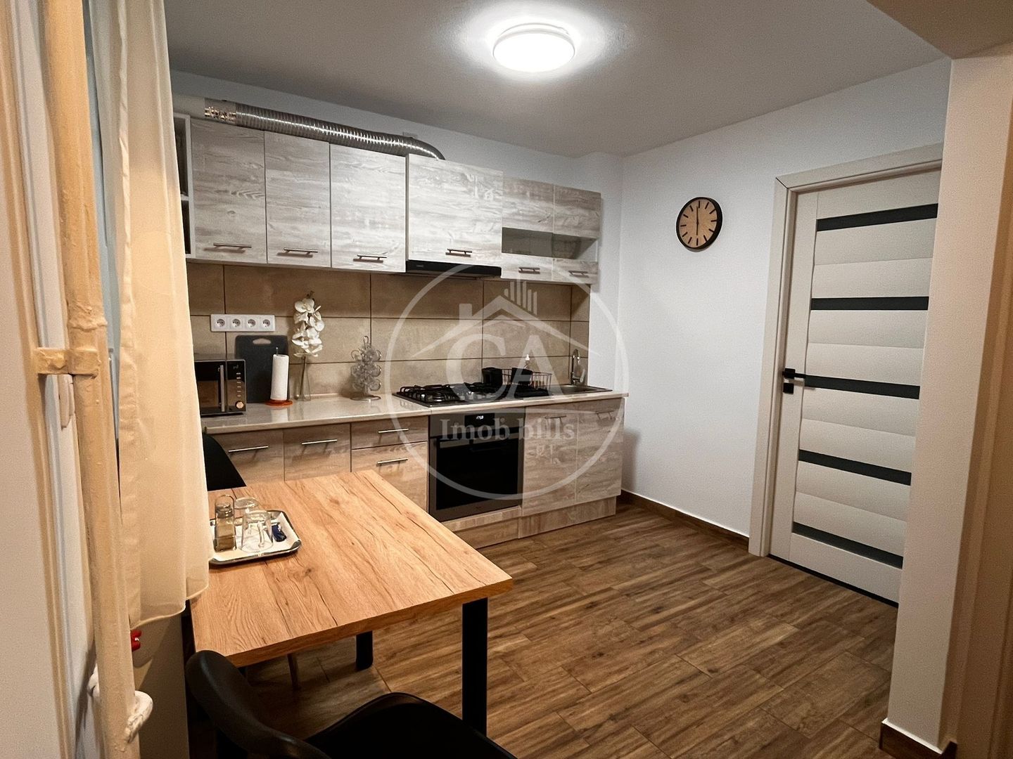 Apartament cu 2 camere de închiriat în zona Central, Oradea - Poză 4