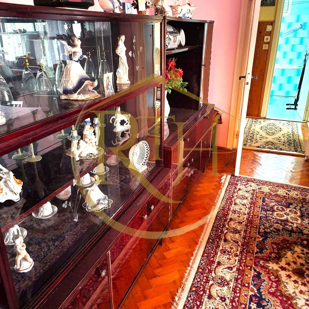 Oferim spre vanzare un apartament cu 2 camere in zona Dâmbovița - Poză 5