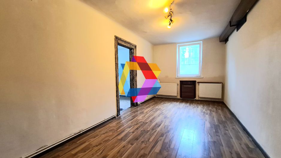 Spatiu birouri de vânzare Brasov - 55 mp  # Plus - Imo. ro - Poză 2