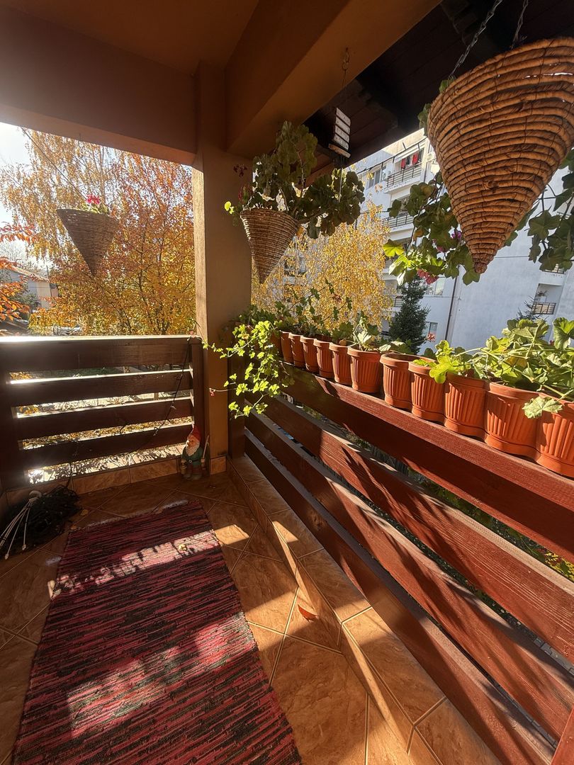 Vila de vânzare 160 mp - complet mobilată și utilata  - Câmpina ! - Poză 13