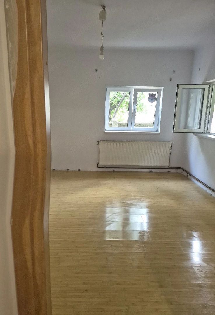 Apartament 2 camere la curte - Poză 5