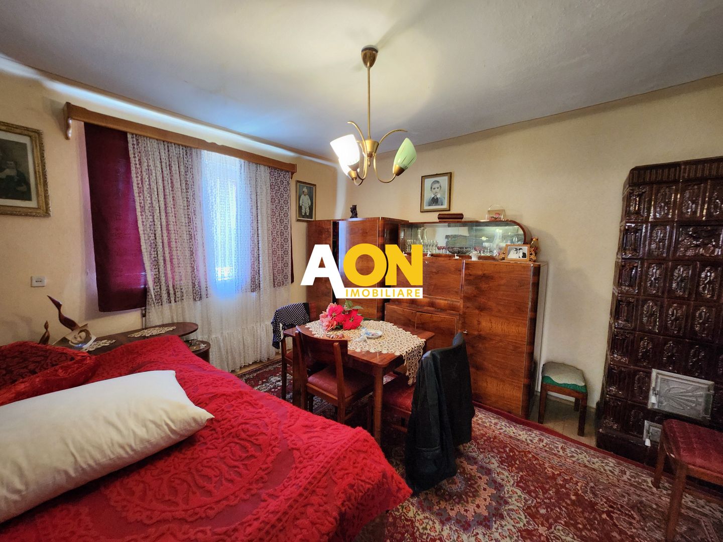 Casă cu 4 camere de vânzare în zona Barabant - Poză 3