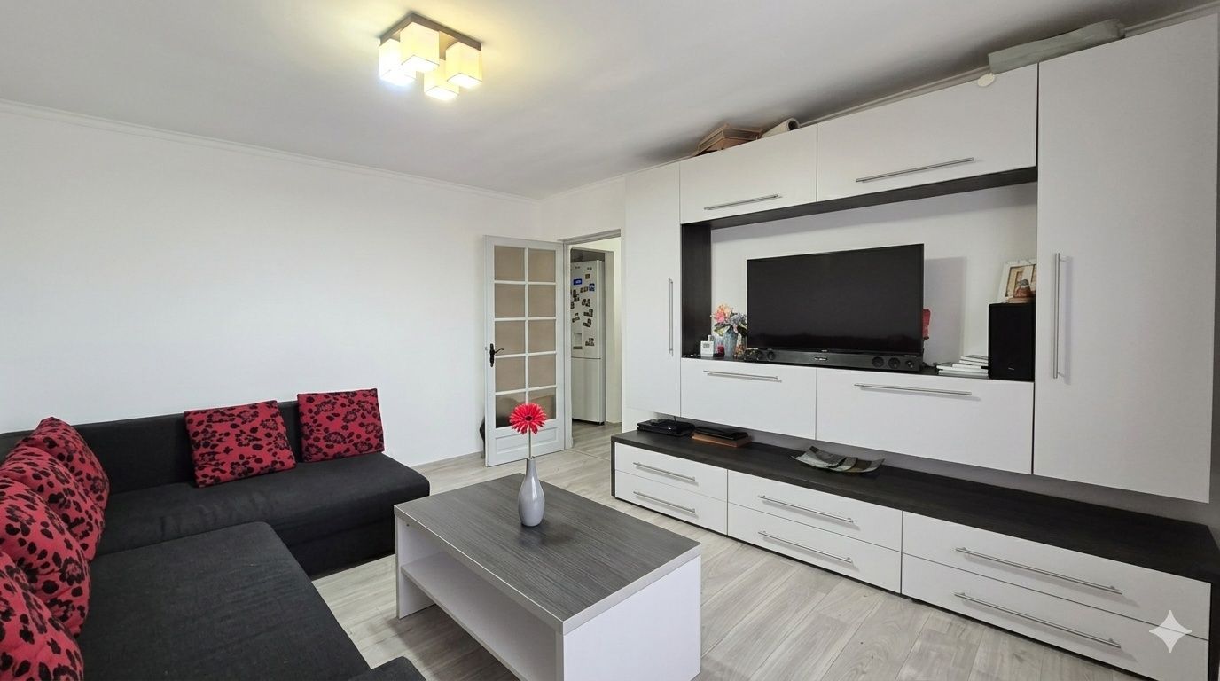 BRASADAS vinde ap 3 cam decomandat etaj 4/4 M16. - Poză 1