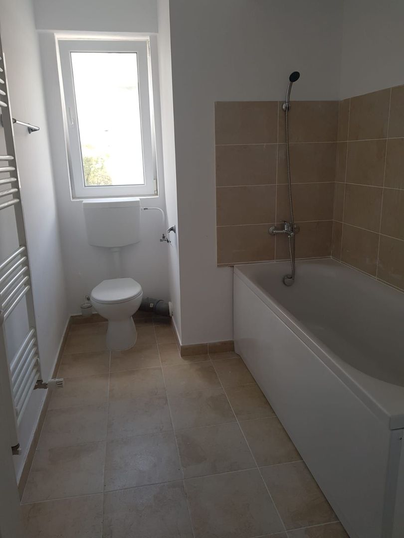 Apartament 3 camere bloc nou,zona Garii - Poză 4