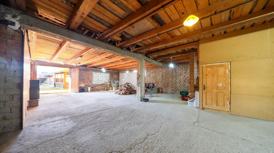 Casa de vanzare Rasnov + Spatiu Comercial | Teren 1062mp - Poză 48