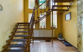 Vilă cu 3 dormitoare în Zimandu Nou - Poză 14