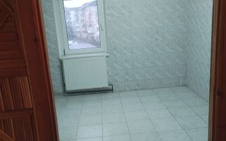 Ap 3 camere decomandat,etaj intermediar - zona Garii - Poză 2