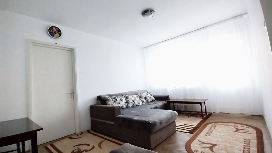 Apartament 2 camere de închiriat – Tomis 2, zonă centrală - Poză 1