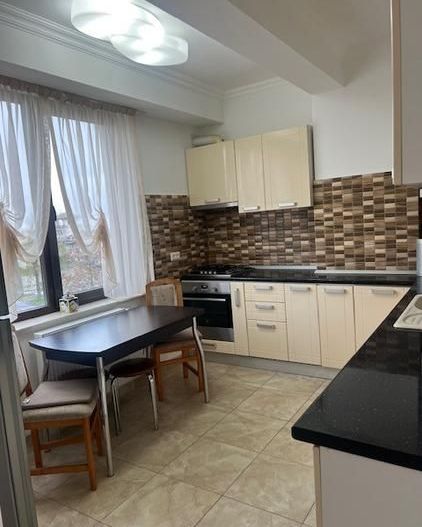 Apartament 3 camere de vânzare – Mamaia Cazino - Hot Sale - Poză 3