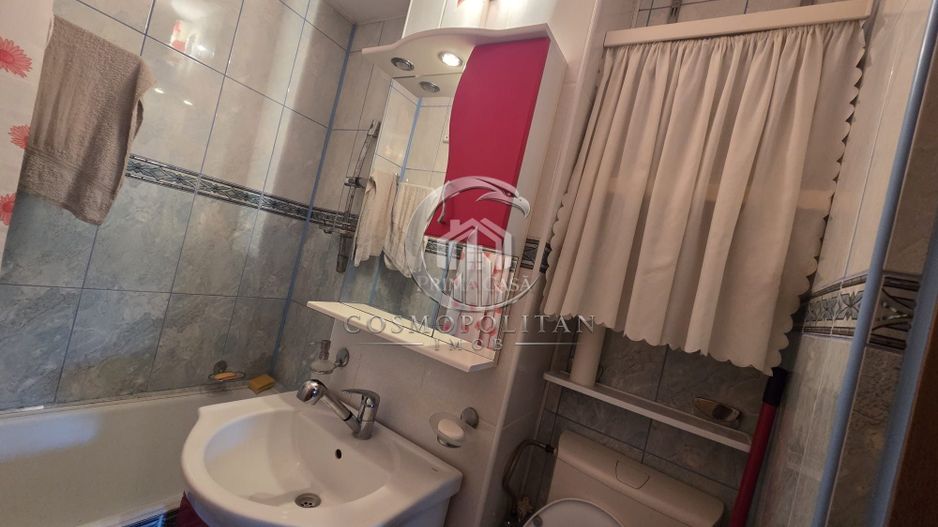 Apartament cu 3 camere, zona Bvd. Stadionului/BZ ~ etaj 3 din 4 - Poză 6