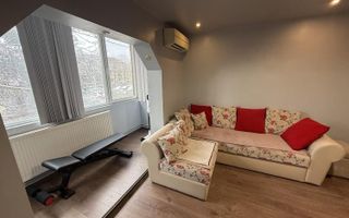 Aradului 3 camere decomandat, 2 bai, etaj 1 - Poză 3