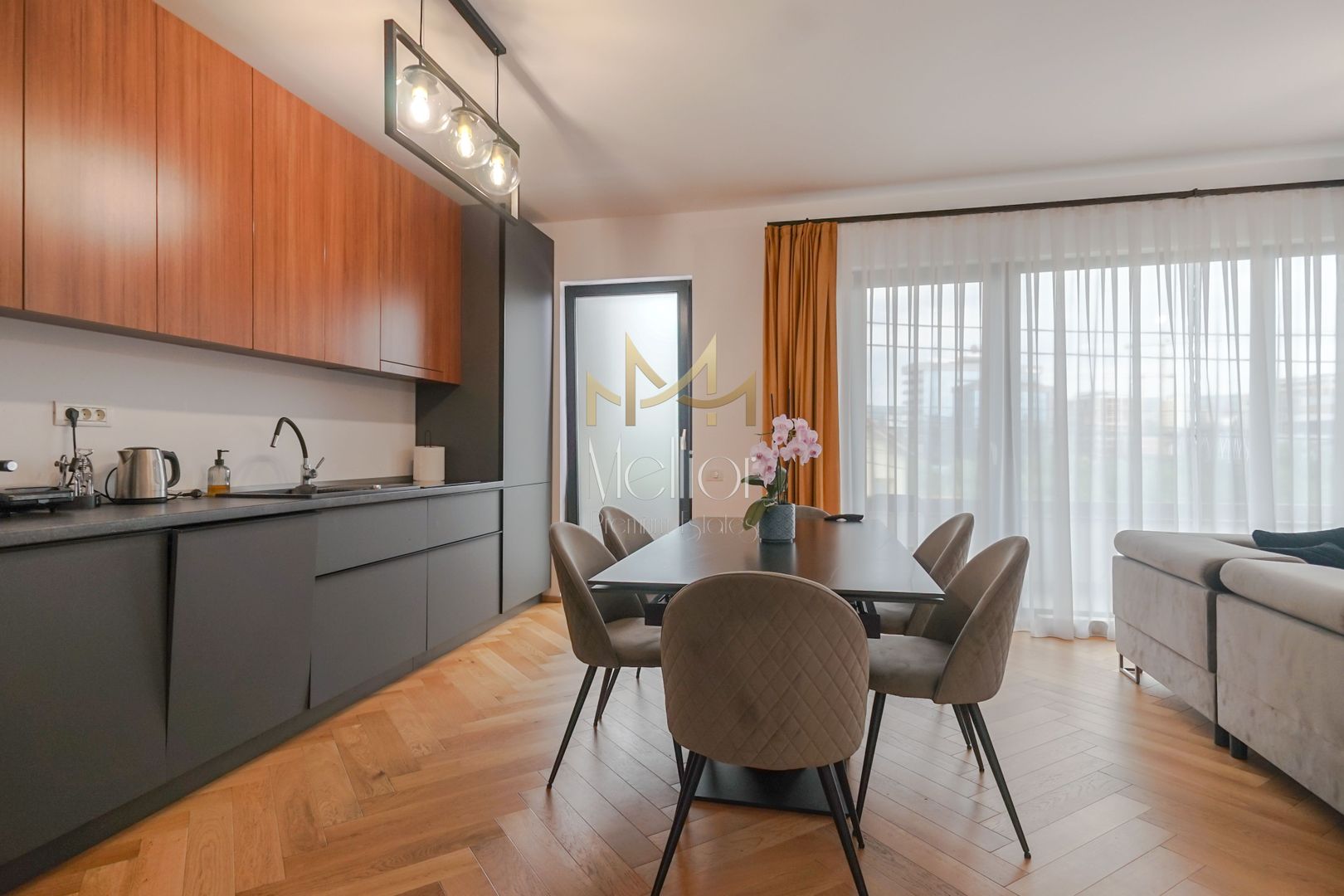 Apartament spatios 3 camere, 2 balcoane, 2 parcari, zona Iulius Mall! - Poză 6