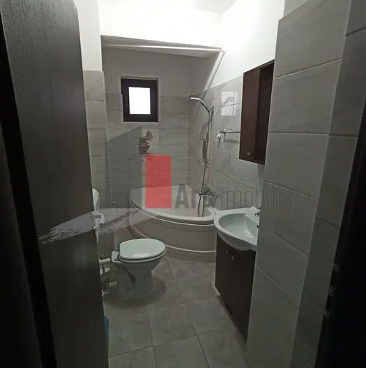 Inchiriere 2 Camere Vitan Mall - Poză 4