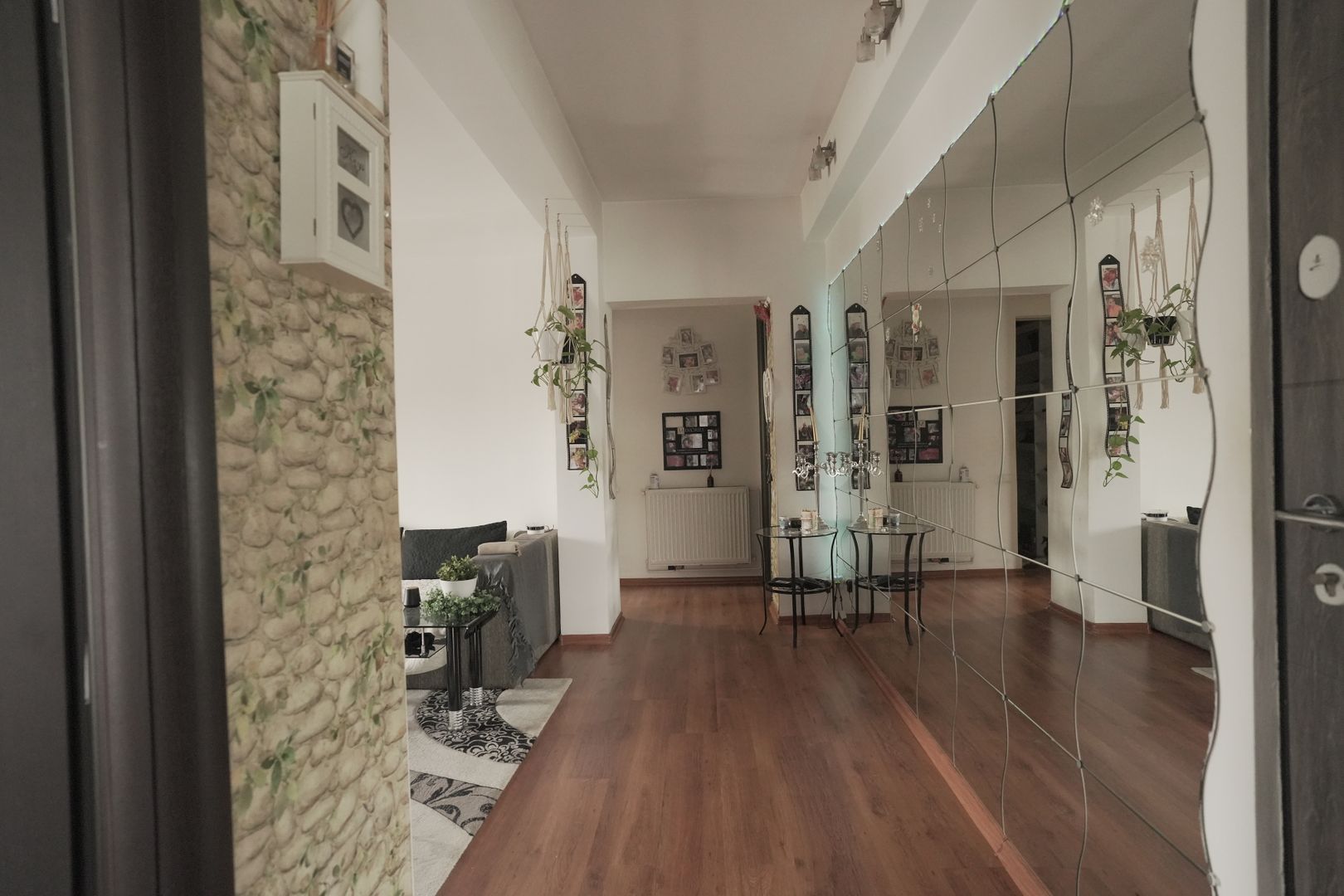 Apartament De 3 Camere Cu Gradina Mobilat Si Utilat - Poză 5
