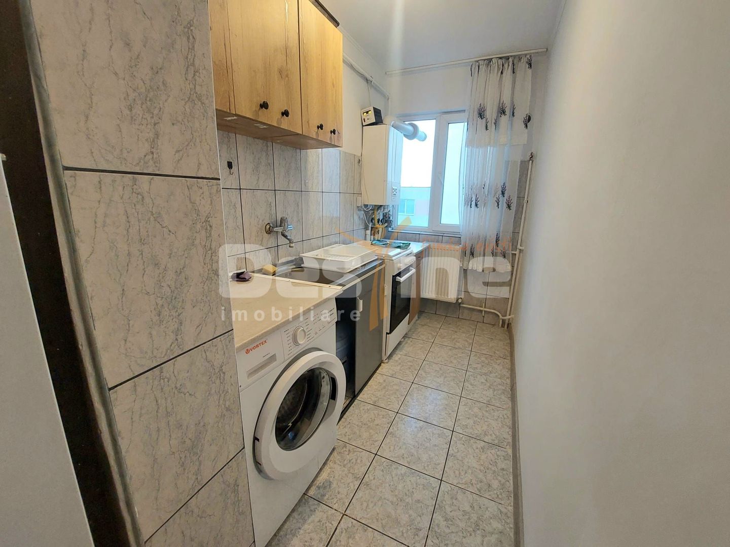 De vanzare Apartament 2 camere - Zona Tomis Nord - Poză 6