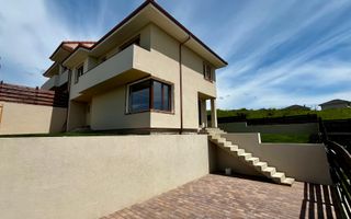 Casa de vanzare 120 mp, 4 camere,3 bai, teren 350 mp, DEZMIR - Poză 3