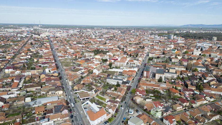 Teren intravilan de 5801 mp pe Andrei Șaguna, Arad - Poză 8