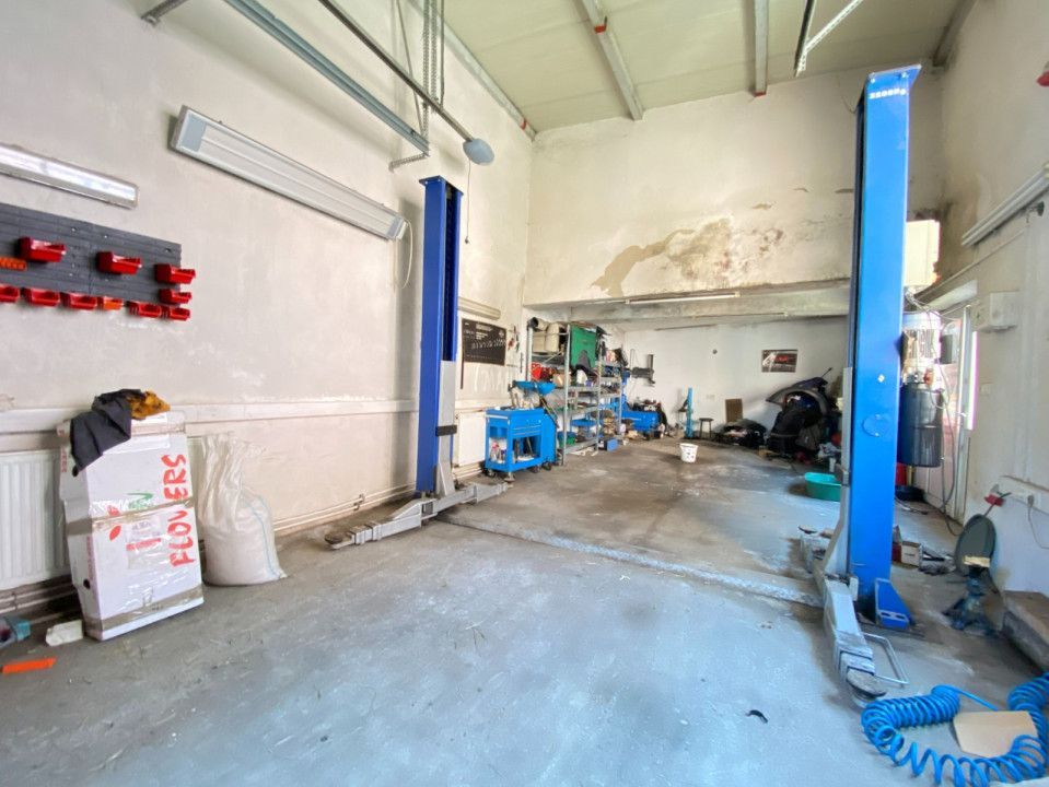 Casa individuala + atelier auto - Str. Litovoi Voda, Sibiu - Poză 16