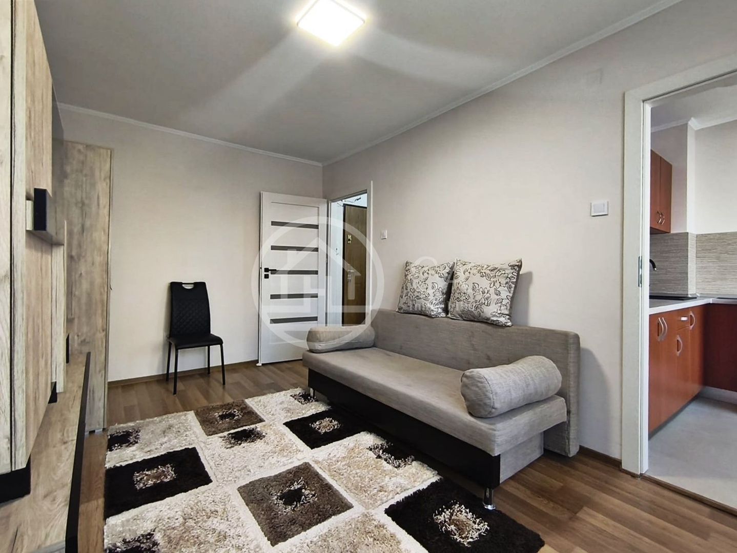 Apartament cu 1 cameră de închiriat în Nufarul, Oradea - Poză 2