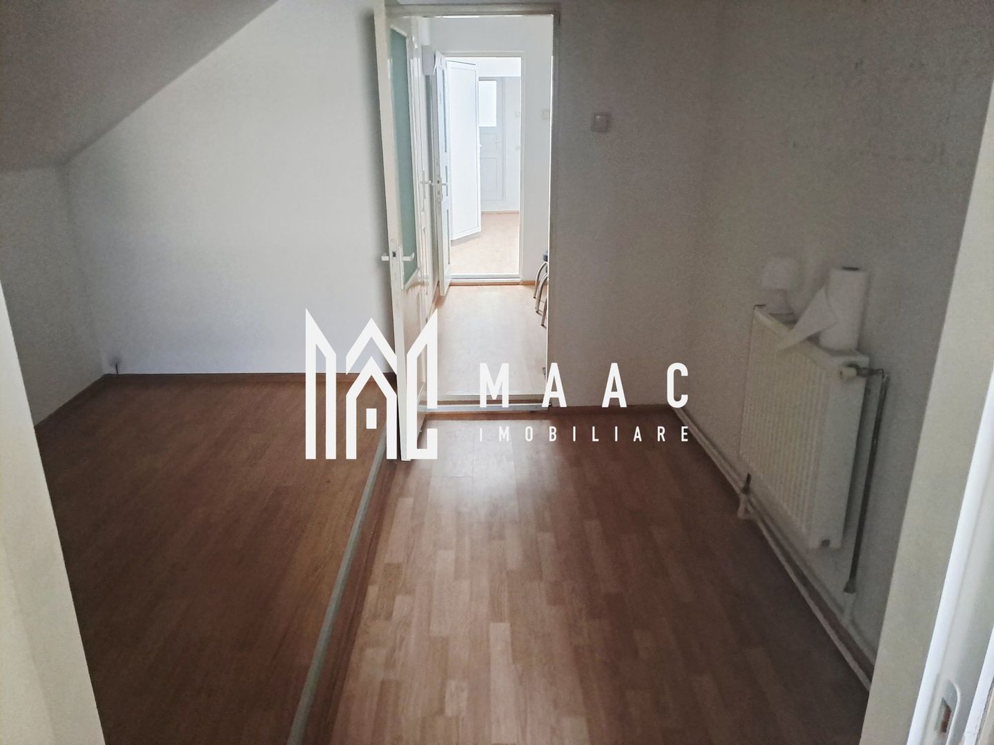 De vanzare 2 spatii comerciale | cabinete medicale |Dispensar medical - Poză 4