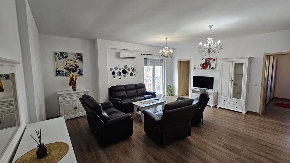 Apartament 2 camere la intrare în Dumbravita - Poză 1