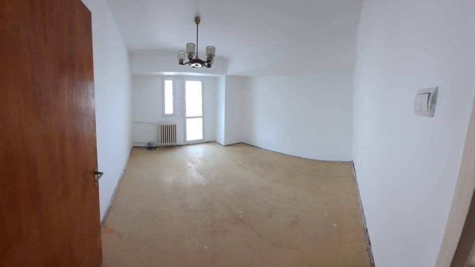 Apartament 3 camere bloc anvelopat Valea Ialomitei Drumul Tabere - Poză 1