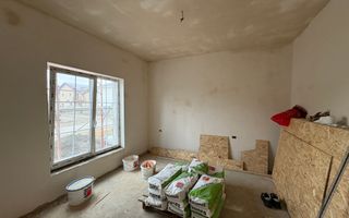 Duplex cu 4 camere, despărțit prin CARPORT | Mosnita Noua | HORNBACH - Poză 7