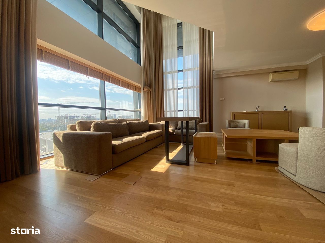 Duplex spectaculos 5 camere 266mp balcoane 32mp Pipera, Floreasca Nord - Poză 1