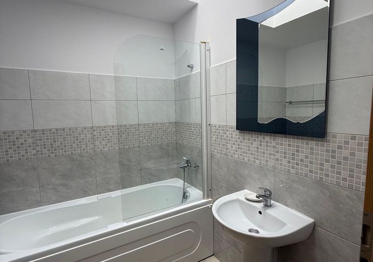 Casă complet mobilată I lângă pădure și lac I Dumbrăvița - Poză 10