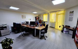 Casa S+P+M, 9 camere, ideala pentru birouri sau clinica, zona Centru - Poză 12