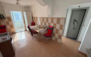 Apartament 2 camere, etaj 2 - zona Industriala - Poză 3
