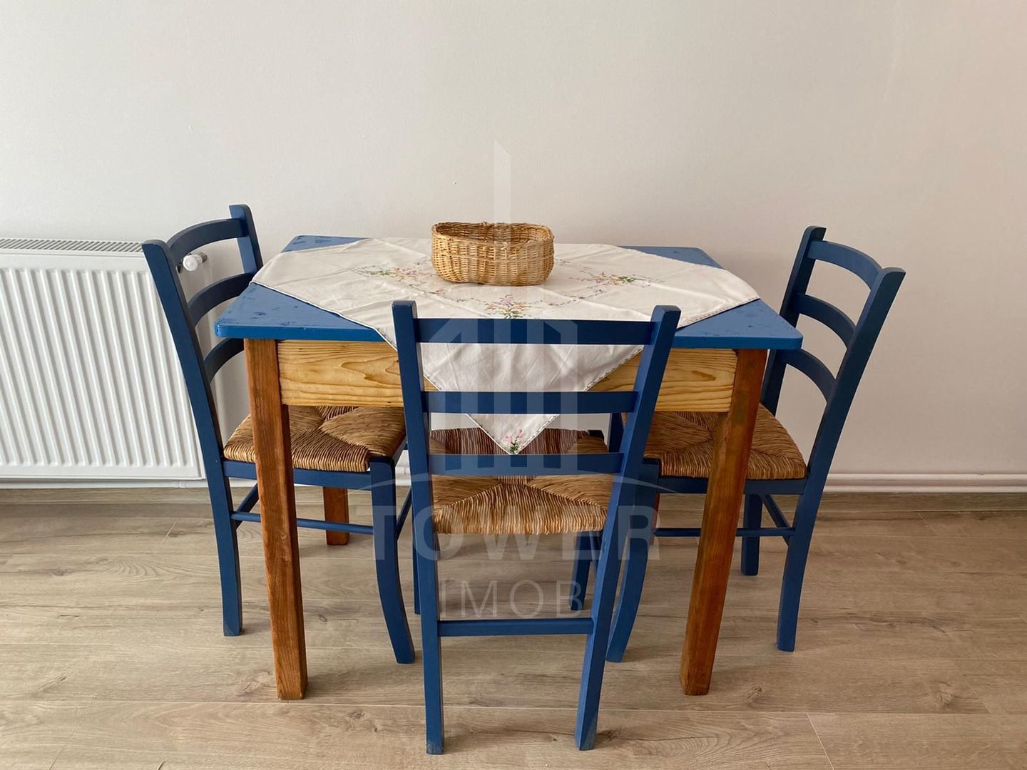 Apartament tip studio - zona 9 Mai - Poză 2