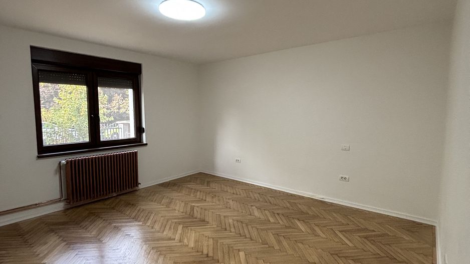 Apartament generos la casa,zona Bogdanestilor - Poză 38
