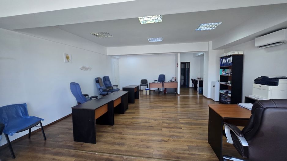 Spațiu birouri 60mp - Poză 2