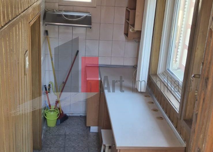 CASA DE VANZARE IN BUSTENI- POIANA TAPULUI - Poză 12