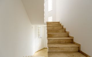 Clădire comercială în zona Grădiște. - Poză 46