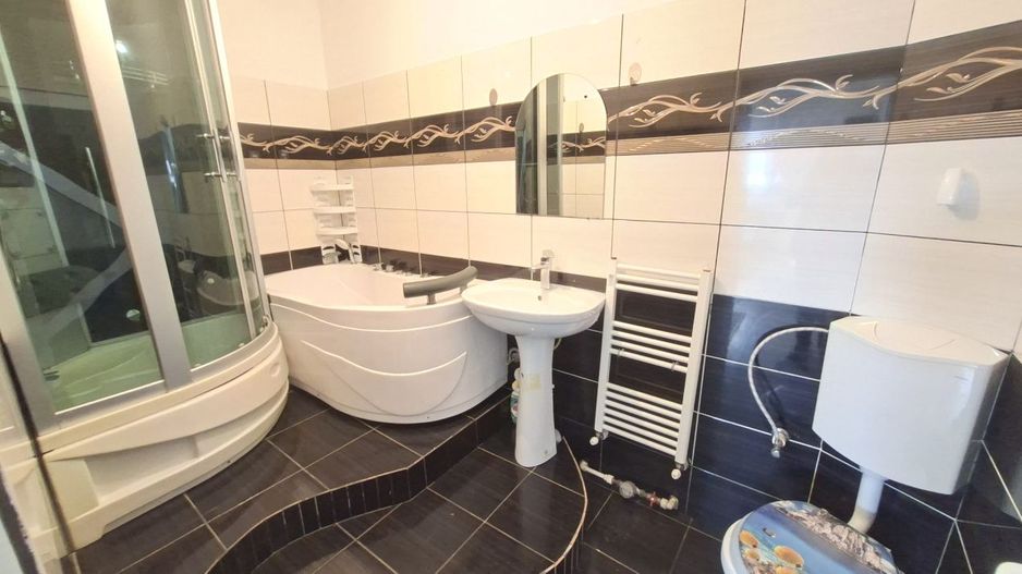 Apartament 3 camere Stefanesti - In Spate la Carrefour - Poză 8